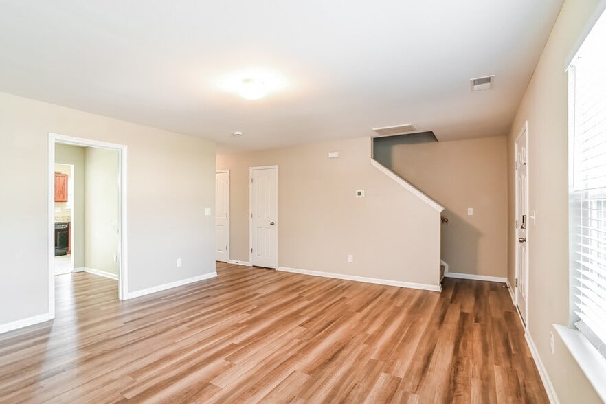 Building Photo - 311 Hunslet Cir