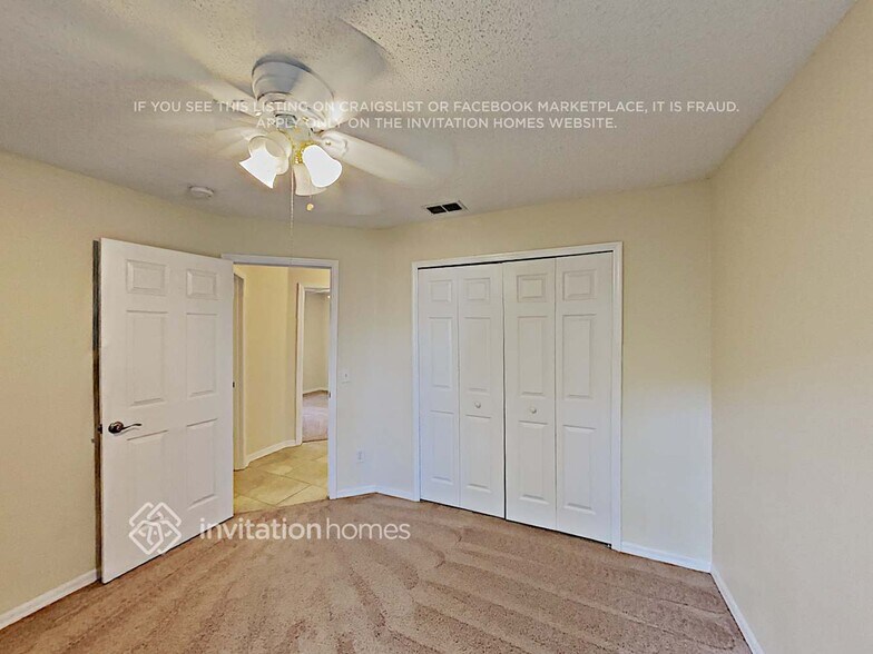 Building Photo - 2113 Fish Eagle St