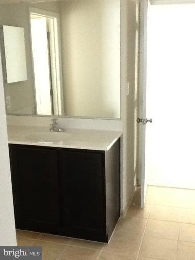 Building Photo - 6303 Soueid St