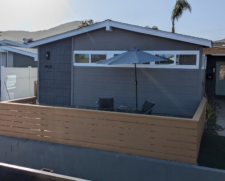 Building Photo - 8422 Highwood Dr