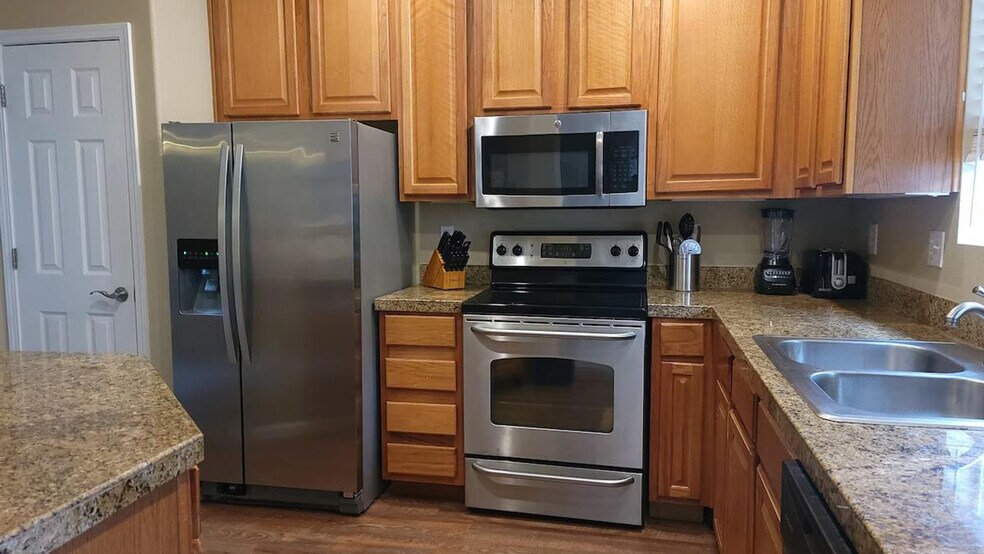 Building Photo - 4681 Whimbrel Dr