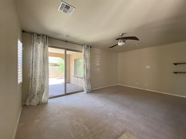 Building Photo - 3533 S Washington St