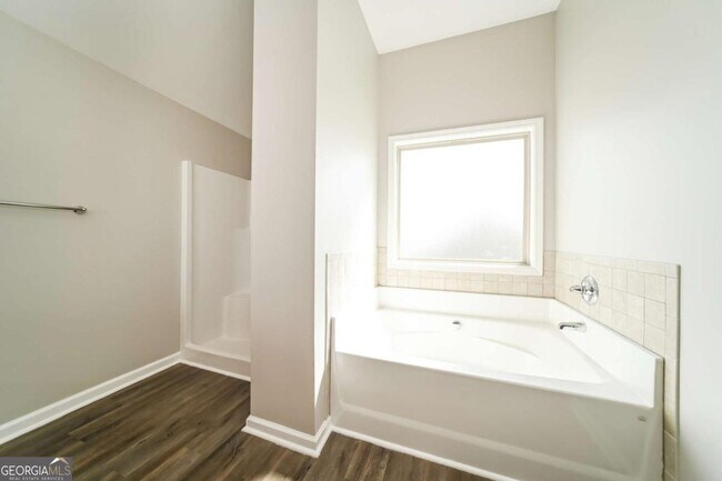 Building Photo - 2194 Bridgewater Pass