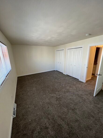 Building Photo - 2871 Cimarron Trl