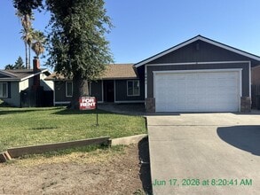 Building Photo - 2601 S Kloth Dr