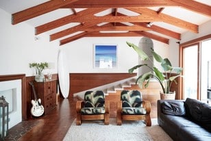 Living room - 615 Pico Pl S
