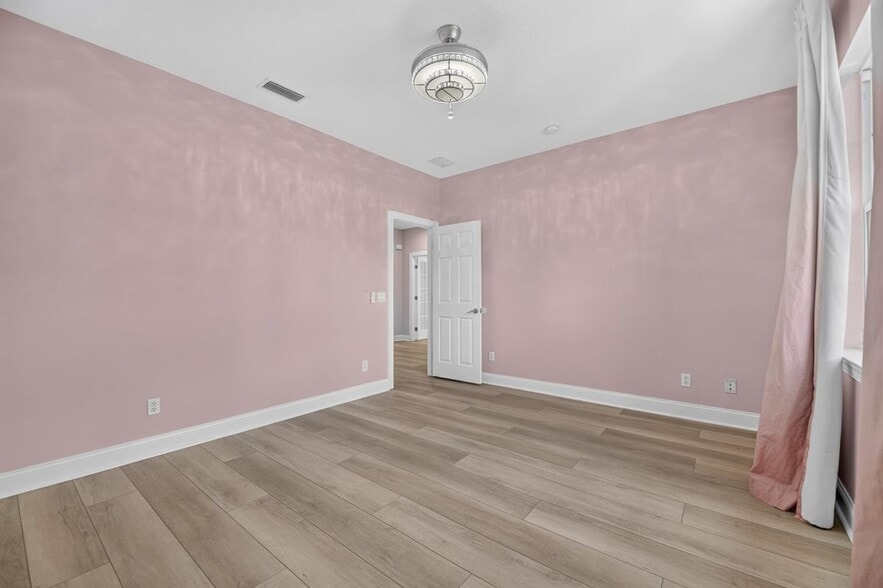 Building Photo - 5401 Cafrey Pl