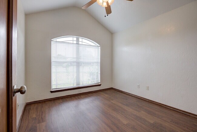 Building Photo - 2028 Old Central Dr