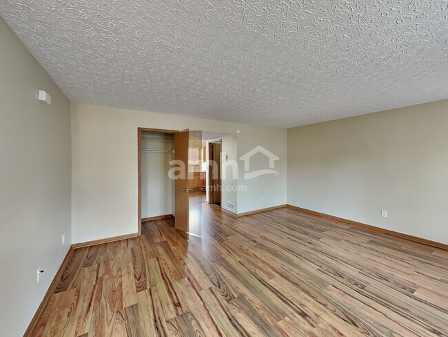 Building Photo - 239 Galloway Ridge Dr