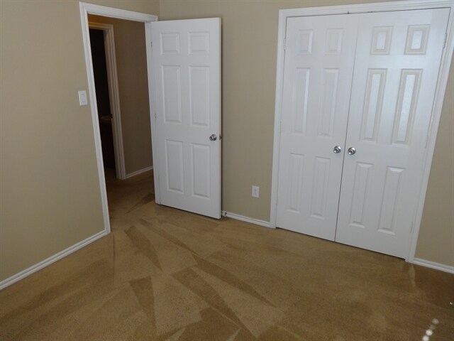 Building Photo - 9000 Stone Mill Ln