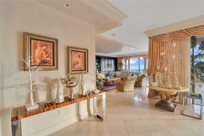 Building Photo - 7482 Fisher Island Dr