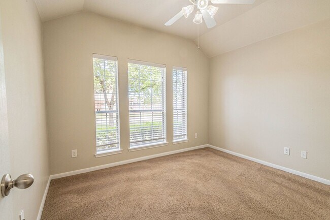 Building Photo - 3318 Cactus Heights Ln