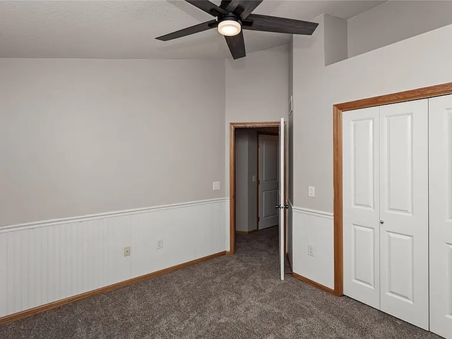 Building Photo - Townhouse for Rent!