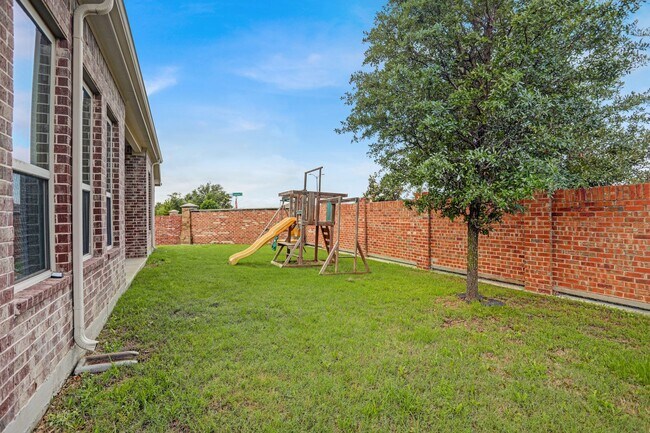 Building Photo - Stylish & Spacious Home in Anna – Perfect ...