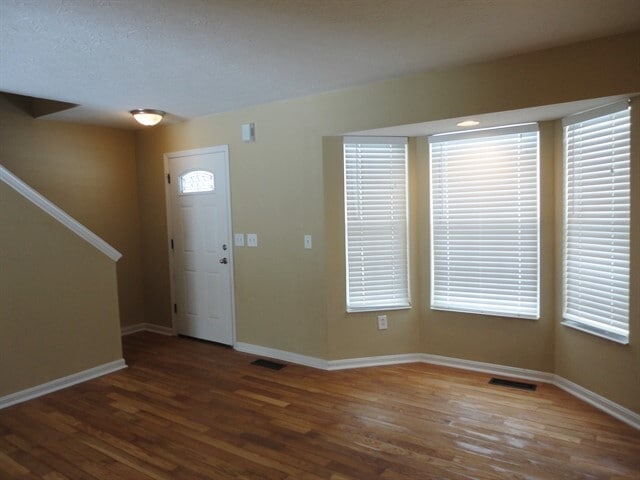 Building Photo - 2058 River Birch Dr