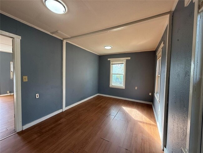 Building Photo - 6212 Missouri Ave