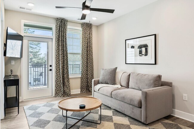 Building Photo - FFH Short Term Rental