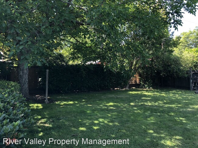 Building Photo - 2 br, 1 bath House - 334 34th street