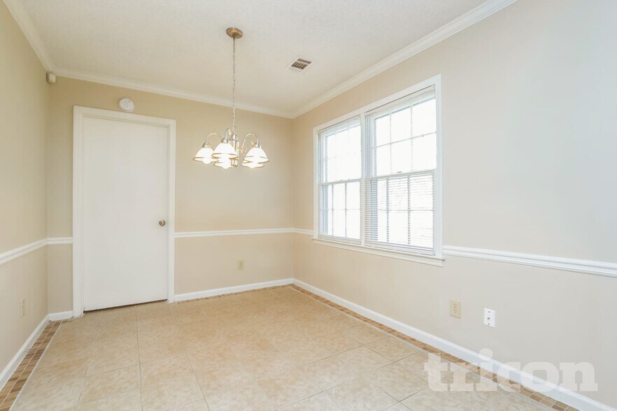 Building Photo - 3031 Ashly Brooke Dr