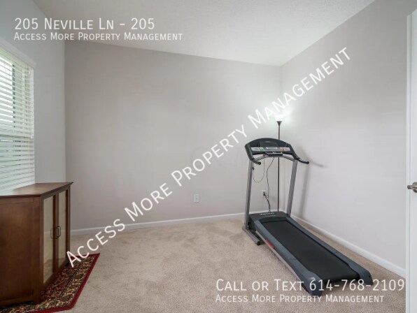 Building Photo - 205 Neville Ln