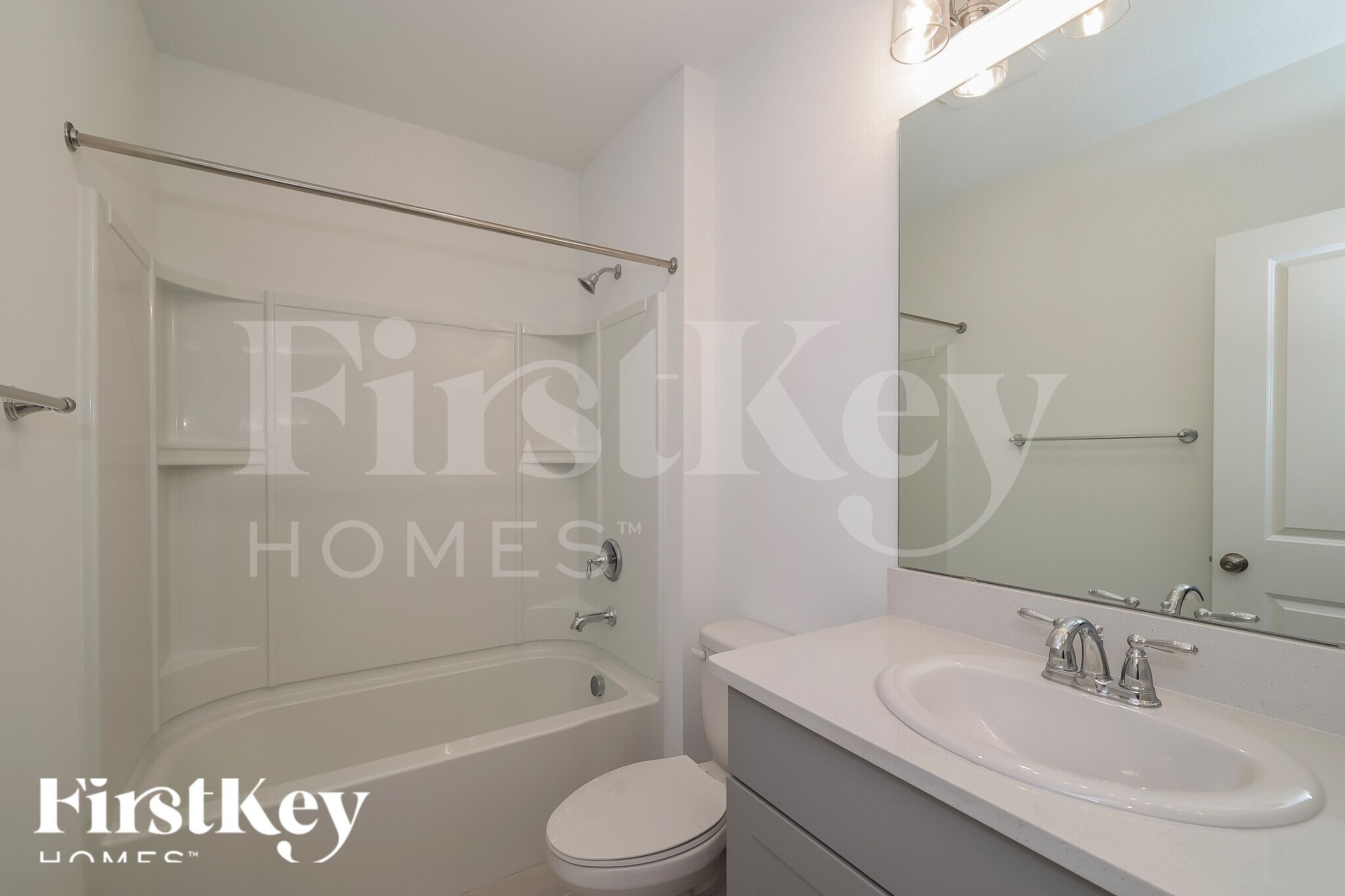 Building Photo - 5007 Vellacito Way