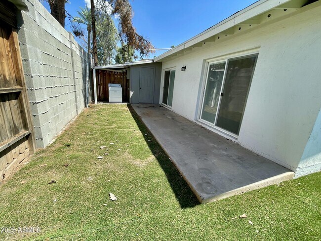 Building Photo - 4250 N 27th St