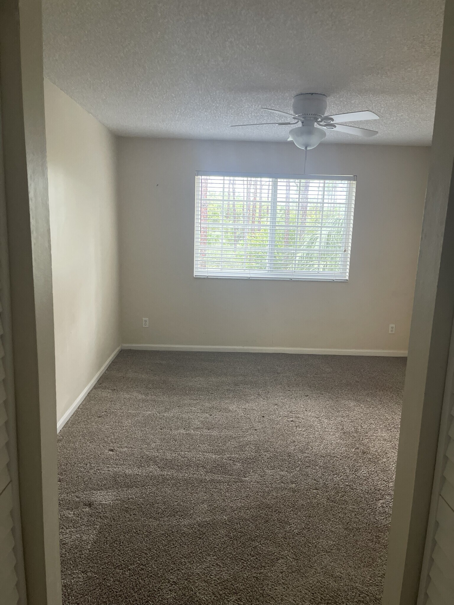 Building Photo - 1250 Wildwood Lakes Blvd