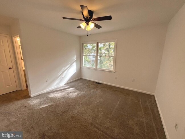 Building Photo - 255 Farrell Ln