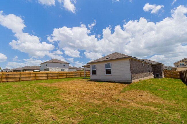 Building Photo - 5601 Bellissima Way