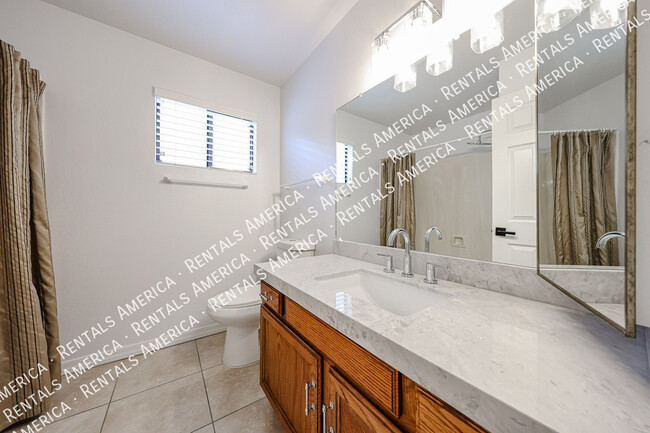 Building Photo - 9429 E Camino Del Santo