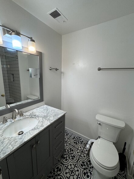 Bathroom 2 - 184 W Agua Caliente Rd
