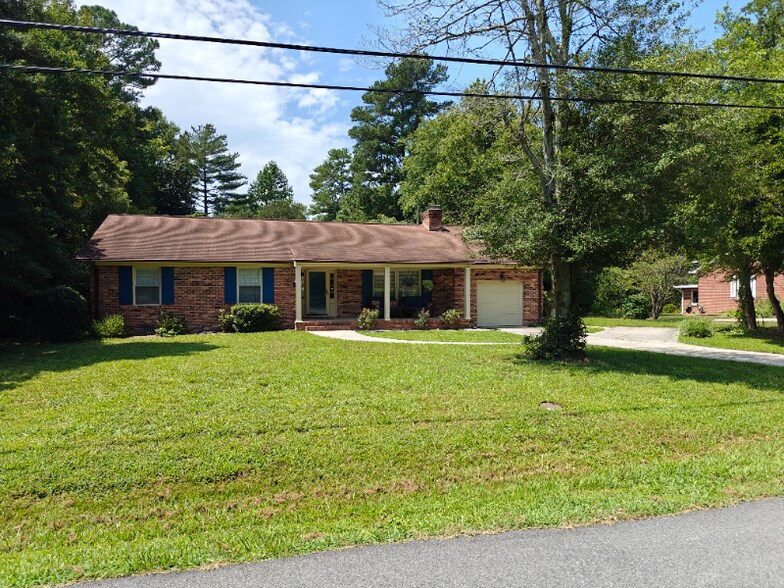 Primary Photo - 120 Ferncliff Dr