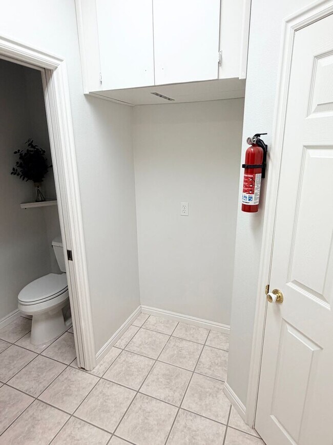 Building Photo - Snow Canyon Views!