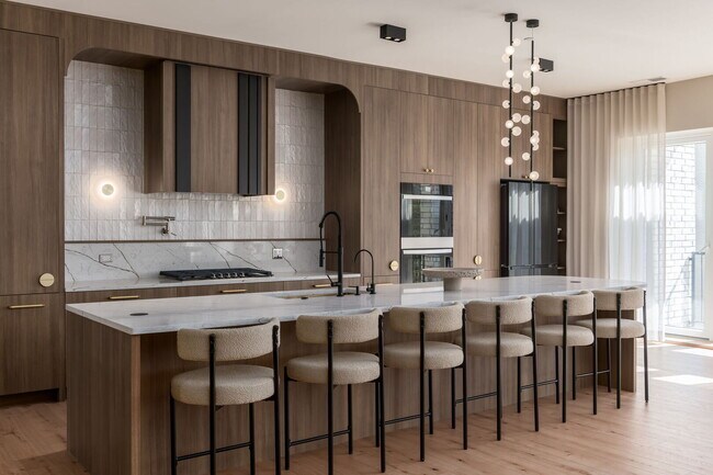 Building Photo - 8000 O Connor Dr