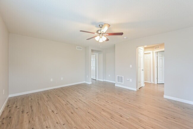 Building Photo - 17931 E 106th Pl