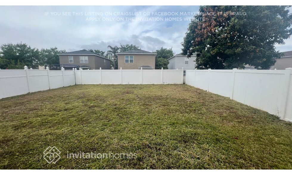 Building Photo - 2119 Portcastle Cir