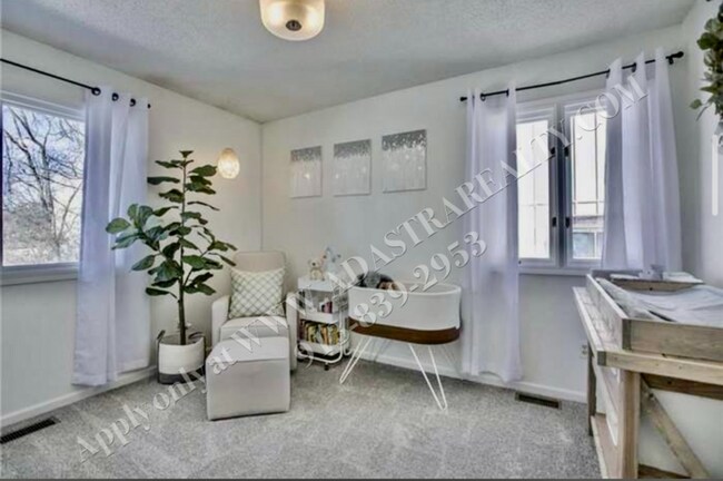 Building Photo - Beautiful UPDATED Ranch in Mission-Coming SOON!!