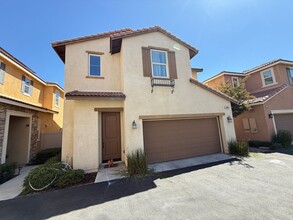 Building Photo - Charming 3-Bedroom Home in Gated Canyon Co...