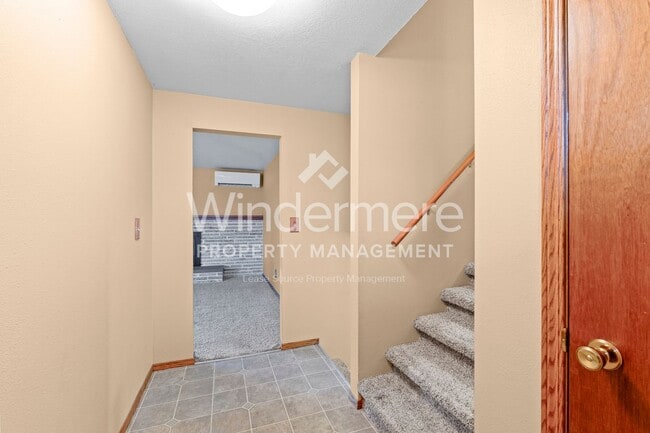 Building Photo - **Available July** 4 Bedroom Home In Spokane Valley