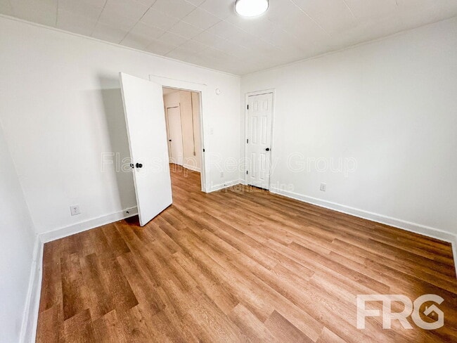 Building Photo - 510 Beale St