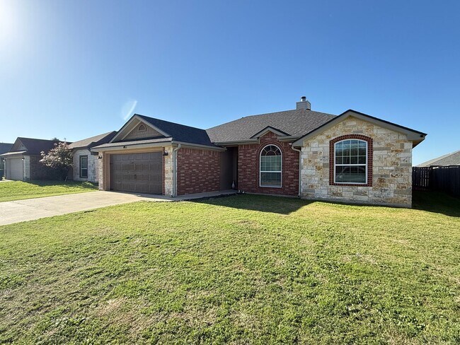 Building Photo - RENT REDUCTION - NEW IN MANAGEMENT - COMING SOON!