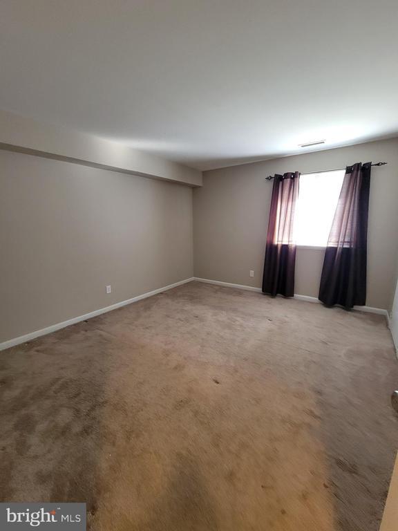 Building Photo - 411 Stiles Ave