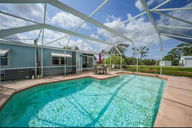 Building Photo - 11291 Grapefruit Ln