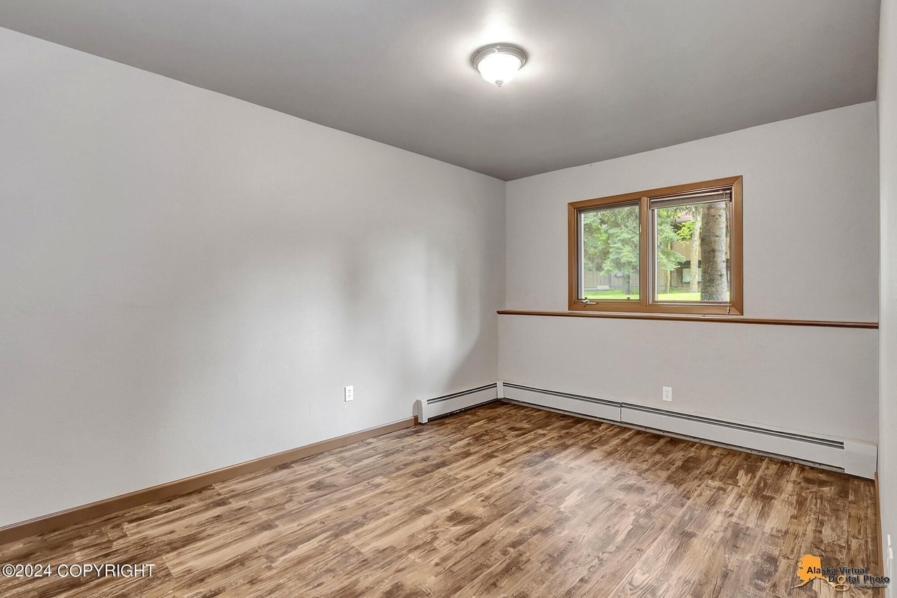 Building Photo - 7217 Foxridge Cir
