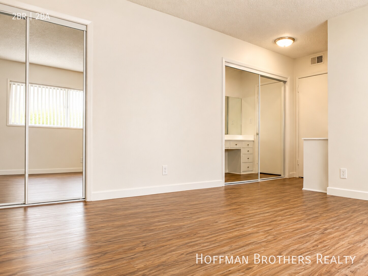 Building Photo - 3772 Lockland Dr