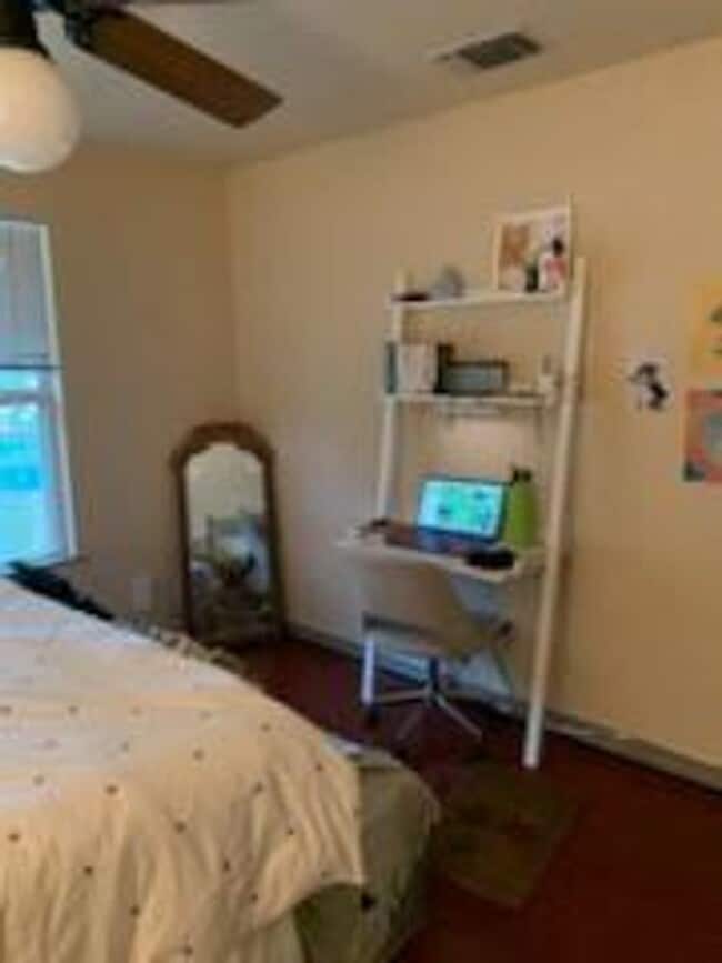 Building Photo - 2905 Robinson Ave