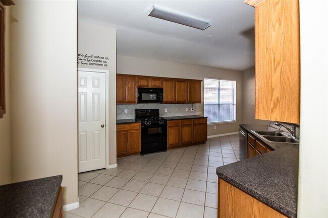 Building Photo - 9511 Curry Landing Dr