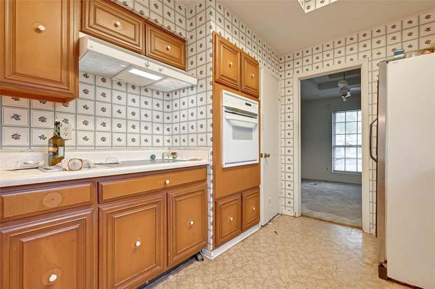 Building Photo - 9126 Troulon Dr