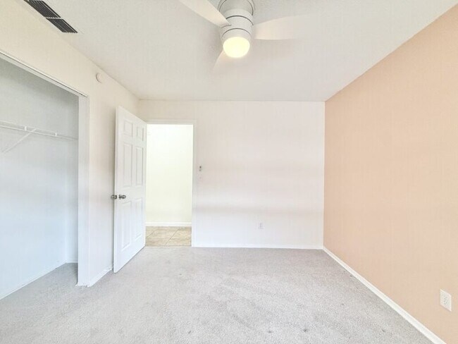 Building Photo - 1521 13th St W