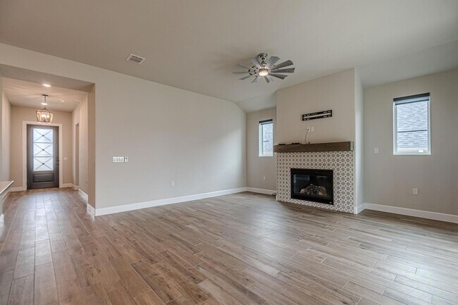 Building Photo - 1245 Dancing Oak Ln